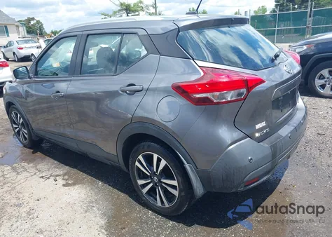 2020 Nissan Kicks Sv Xtronic Cvt z USA, uszkodzony, nr VIN 3N1CP5CVXLL525980